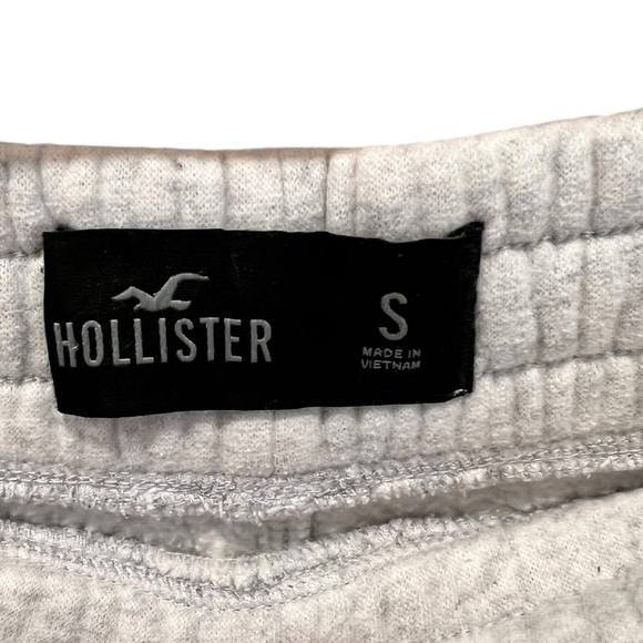 Hollister | Fleece Logo Joggers | Heathered Grey | Mens Small - Picture 9 of 13